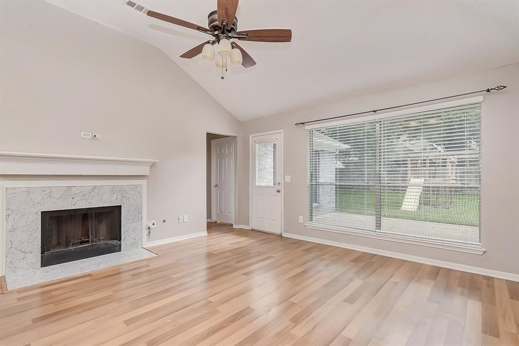3026 Silver Spring Trail Katy, TX 77449 - Photo 14 of 38
