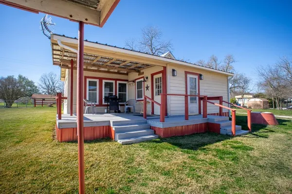 $244,900 | 108 South Ave C, Wortham, TX 76693