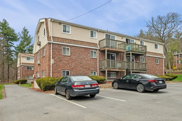 $219,000 | 7 Wampus Avenue, Unit 15, Acton, MA 01720