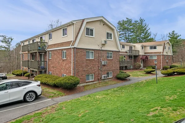 $219,000 | 7 Wampus Avenue, Unit 15, Acton, MA 01720