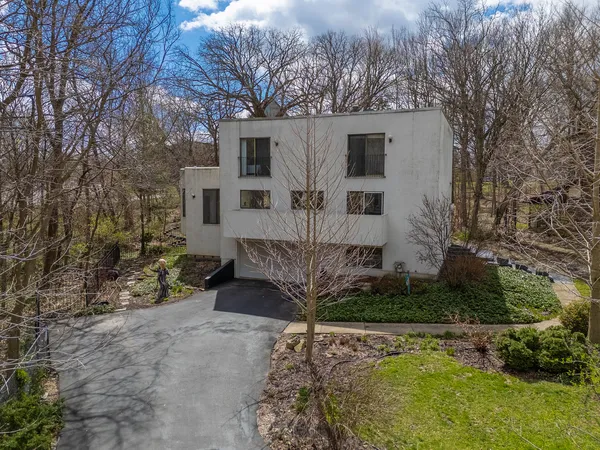 $499,900 | 324 Gina Drive, New Lenox, IL 60451