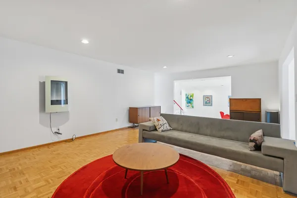 $499,900 | 324 Gina Drive, New Lenox, IL 60451