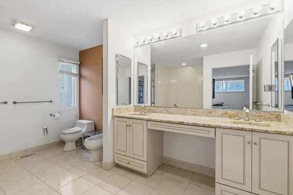 $499,900 | 324 Gina Drive, New Lenox, IL 60451