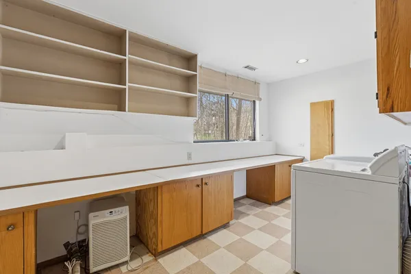 $499,900 | 324 Gina Drive, New Lenox, IL 60451