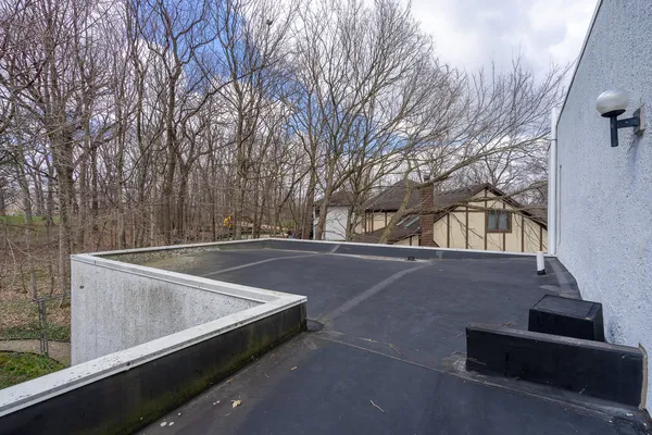 $499,900 | 324 Gina Drive, New Lenox, IL 60451