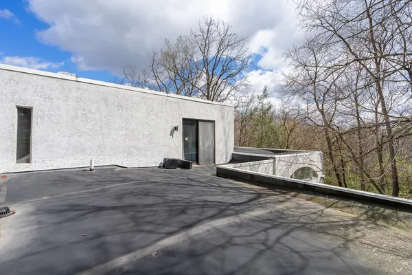 $499,900 | 324 Gina Drive, New Lenox, IL 60451