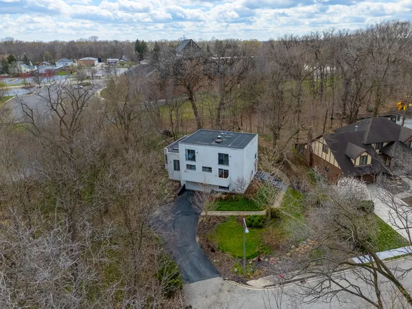 $499,900 | 324 Gina Drive, New Lenox, IL 60451