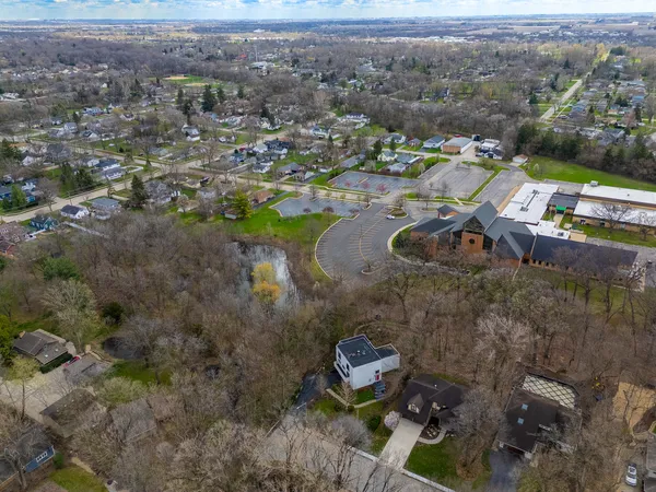 $499,900 | 324 Gina Drive, New Lenox, IL 60451