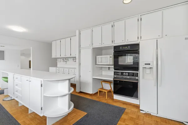 $499,900 | 324 Gina Drive, New Lenox, IL 60451