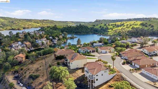 $799,000 | 32 Apollo Lane, Copperopolis, CA 95228