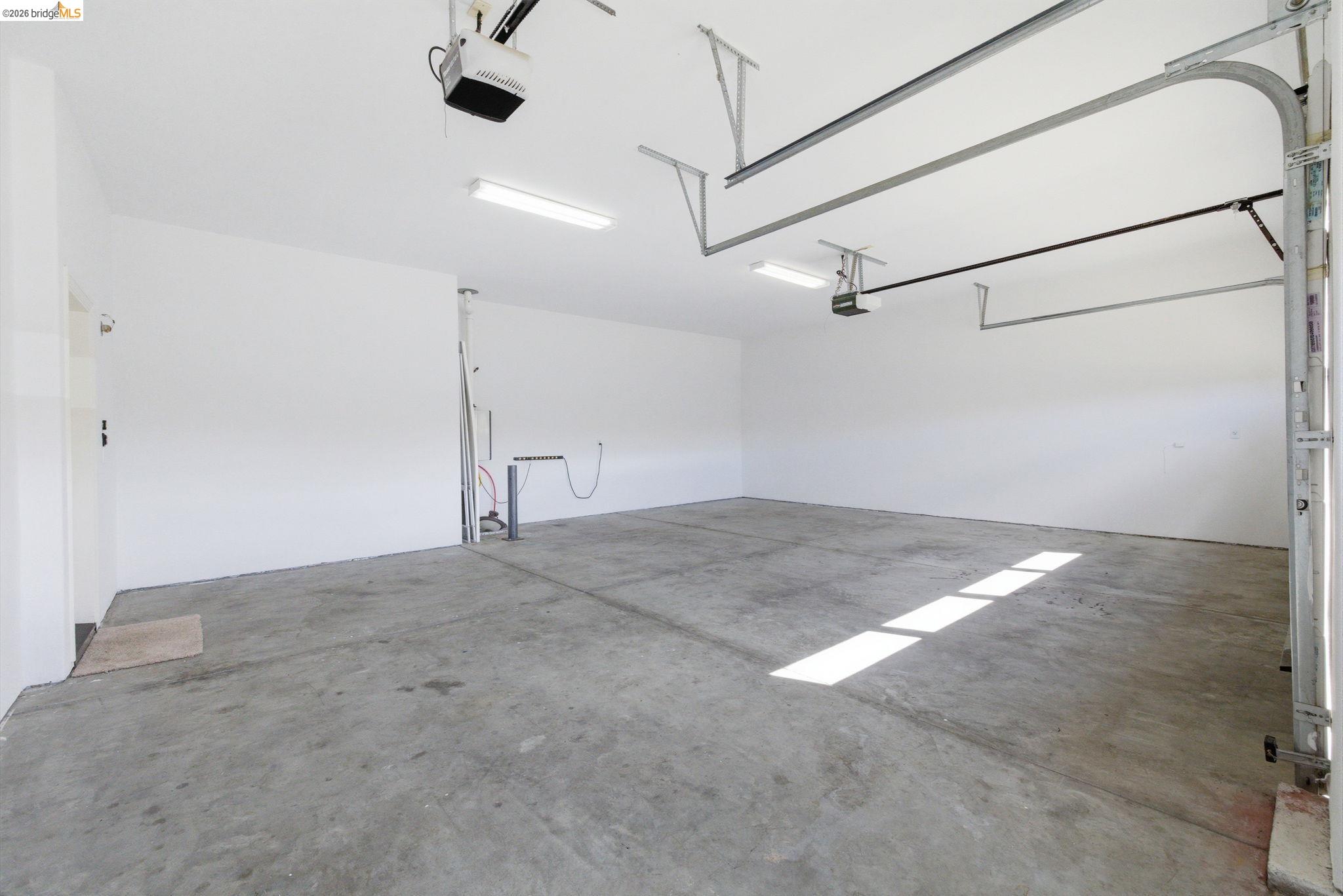 32 Apollo Lane Copperopolis, CA 95228 - Photo 22 of 58 Garage with a garage door opener