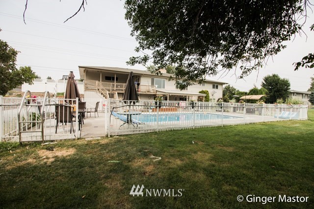 1343 Taumarson Road Walla Walla, WA 99362 - Photo 4 of 28 Gallery Image 4