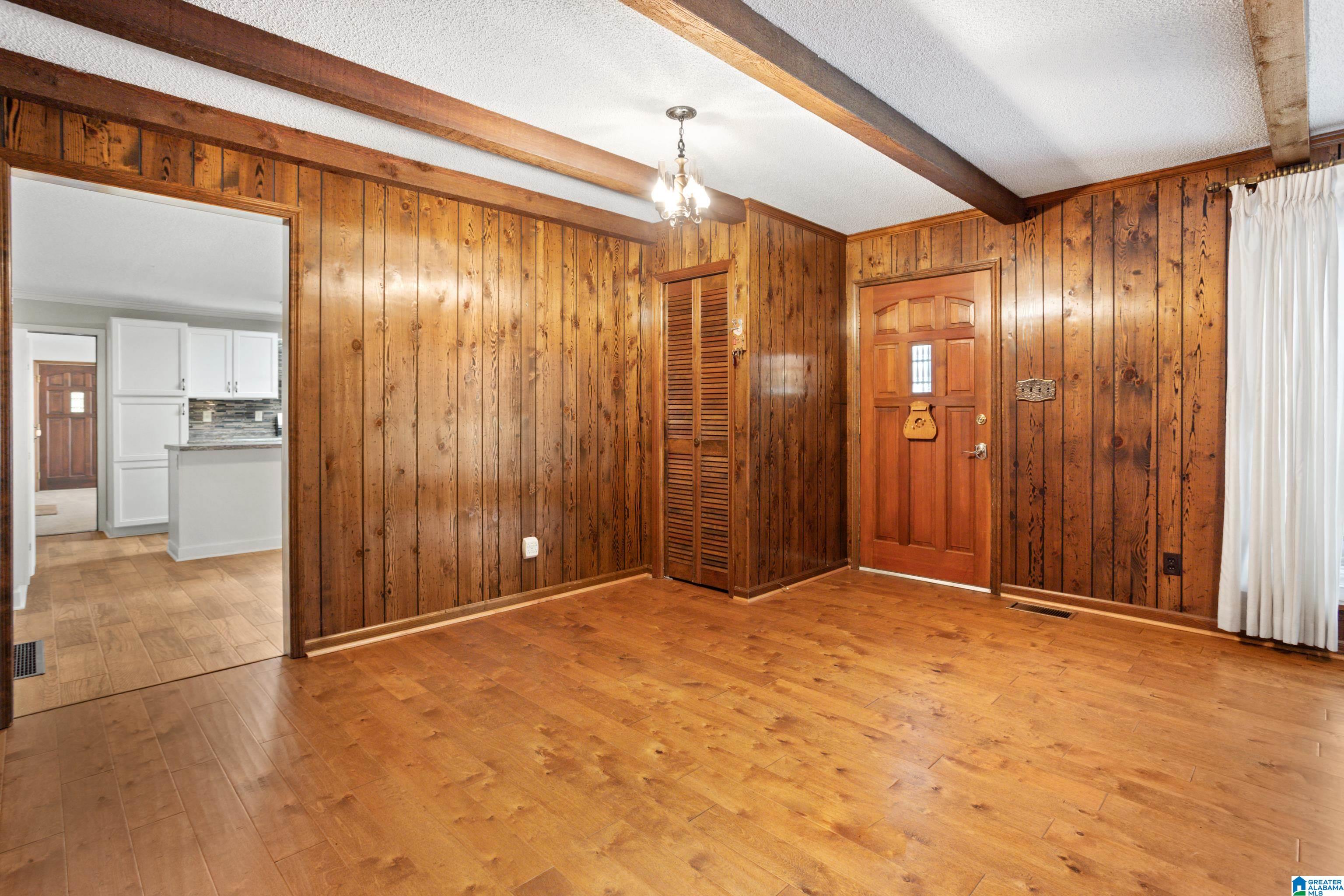 5053 Roselyn Road Bessemer, AL 35022 - Photo 8 of 60 Gallery Image 8