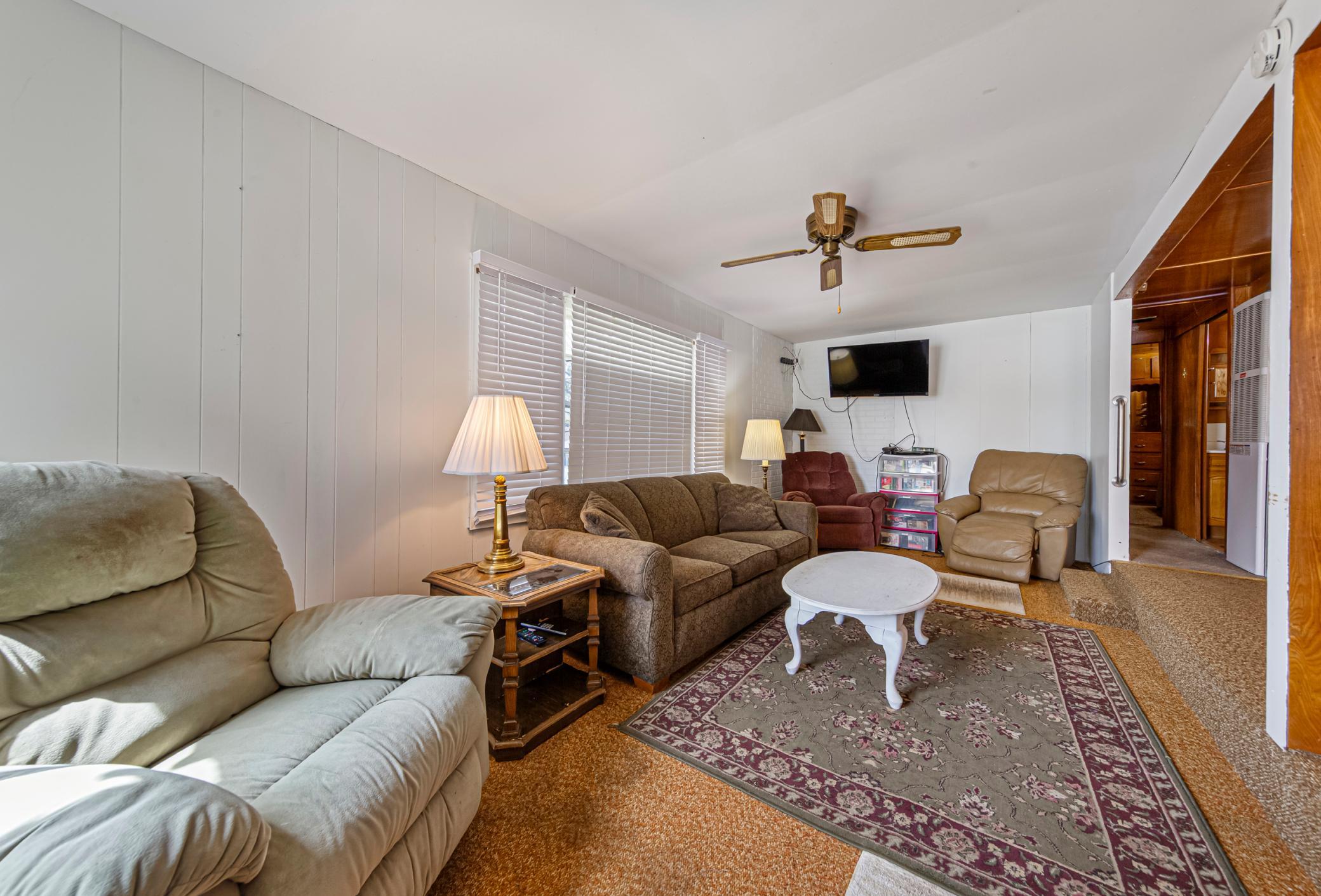 7008 Laura Lane Cleveland, MN 56017 - Photo 6 of 26