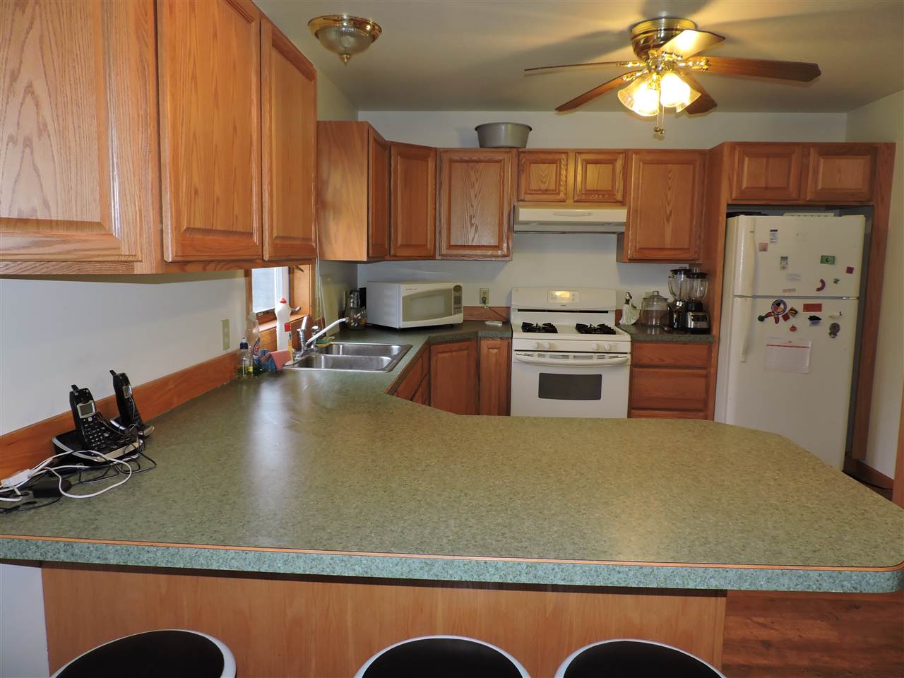 8395 Southwest County Line Road Blanchard, MI 49310 - Photo 12 of 36 1815562-13.JPG