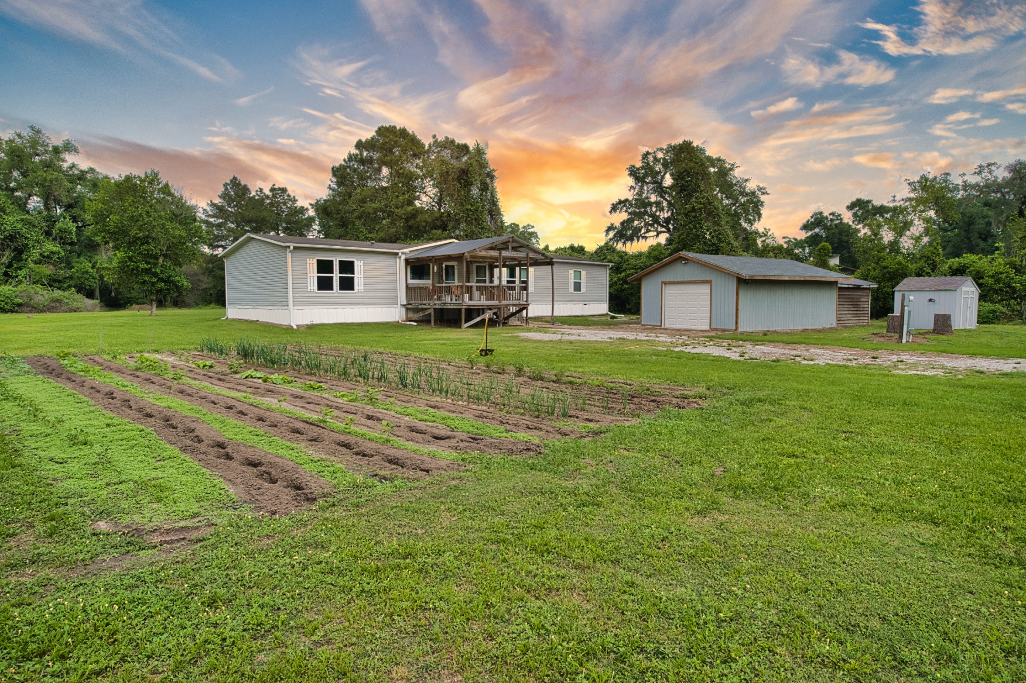 555 County Road 728B Sweeny, TX 77480 - Photo 2 of 43