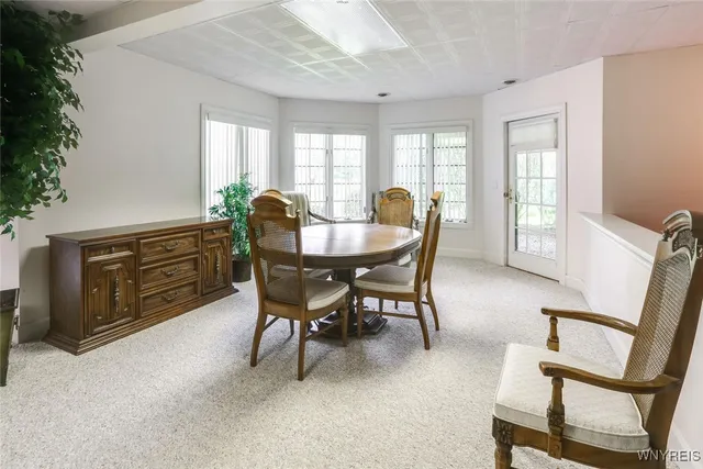 $1,299,000 | 7 Beauclaire Lane, Perinton, NY 14450