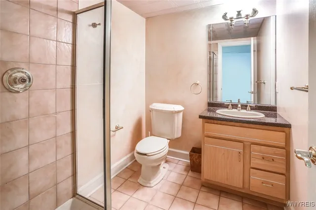 $1,299,000 | 7 Beauclaire Lane, Perinton, NY 14450