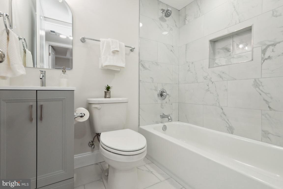 1305 Darwin Street Odenton, MD 21113 - Photo 29 of 49 Main Level- Bathroom