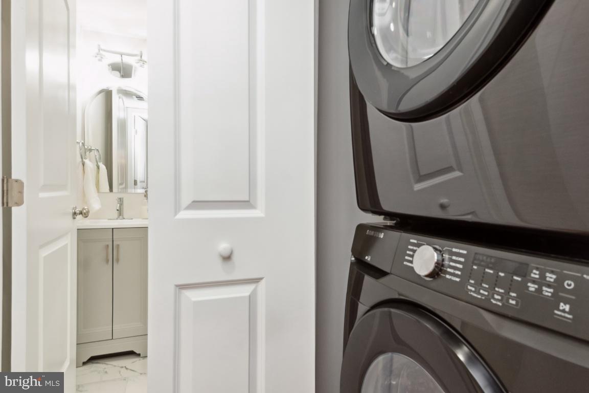 1305 Darwin Street Odenton, MD 21113 - Photo 33 of 49 Main Level-Full Size W/D