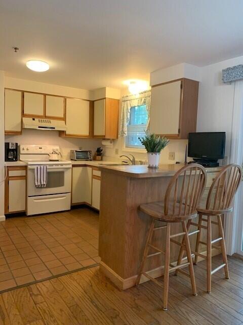 47 Willow Grove Road, Unit 47 Brunswick, ME 04011 - Photo 3 of 15 6