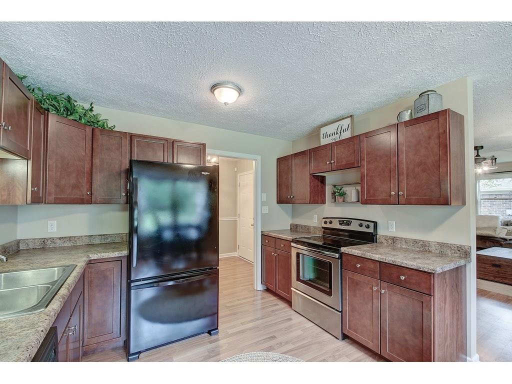 10331 Norman Road Brownsburg, IN 46112 - Photo 8 of 24 Gallery Image 8
