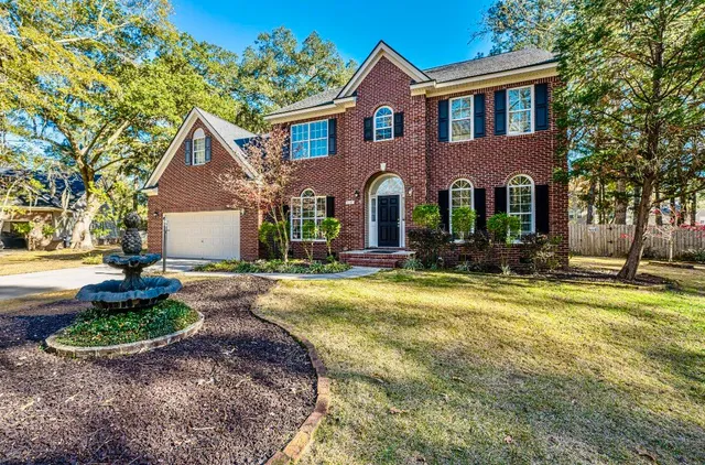 $630,000 | 8708 Chamblee Court, North Charleston, SC 29420