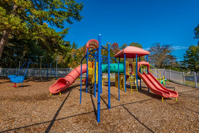 $630,000 | 8708 Chamblee Court, North Charleston, SC 29420