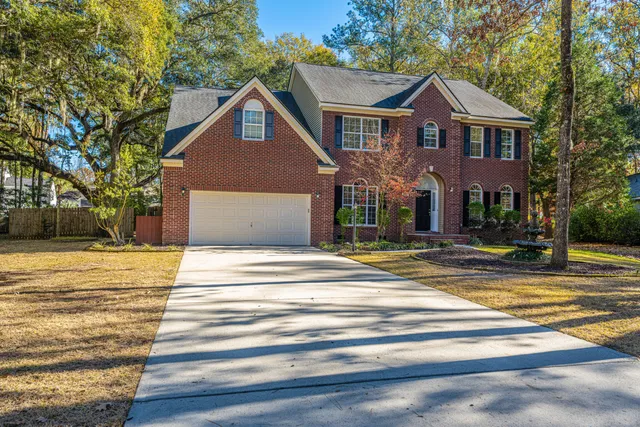 $630,000 | 8708 Chamblee Court, North Charleston, SC 29420
