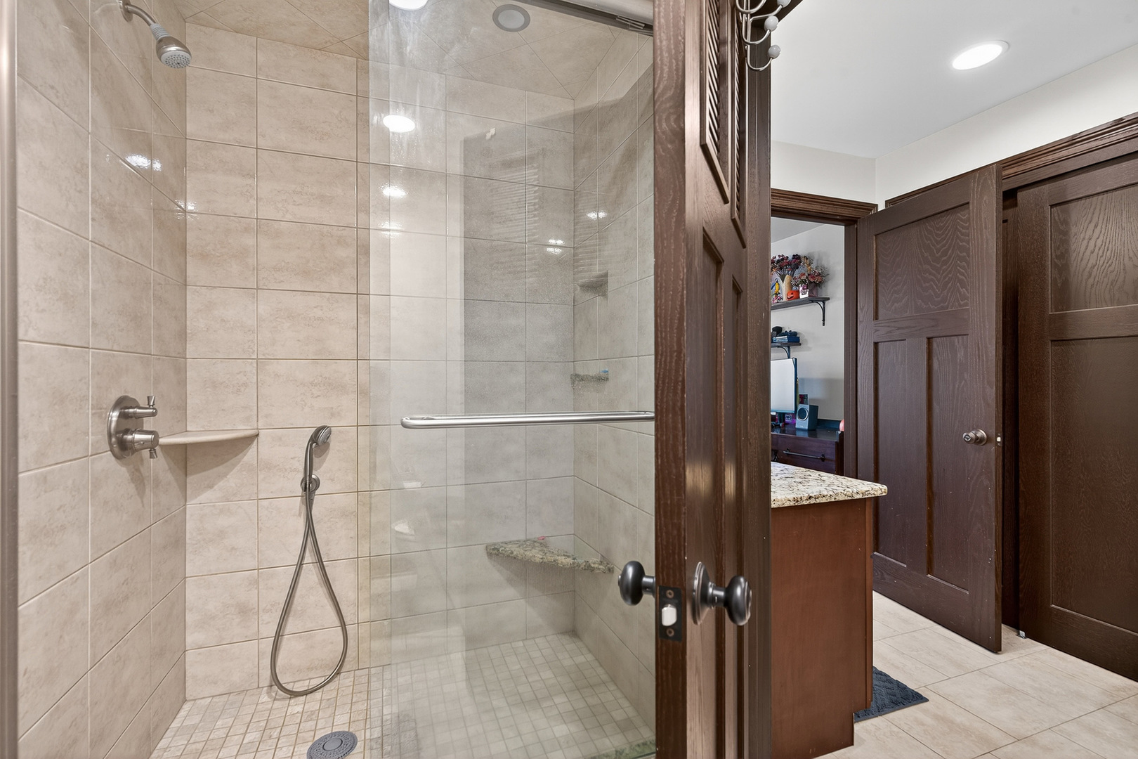 1886 West Clover Drive Inverness, IL 60067 - Photo 27 of 45 a bathroom with a shower