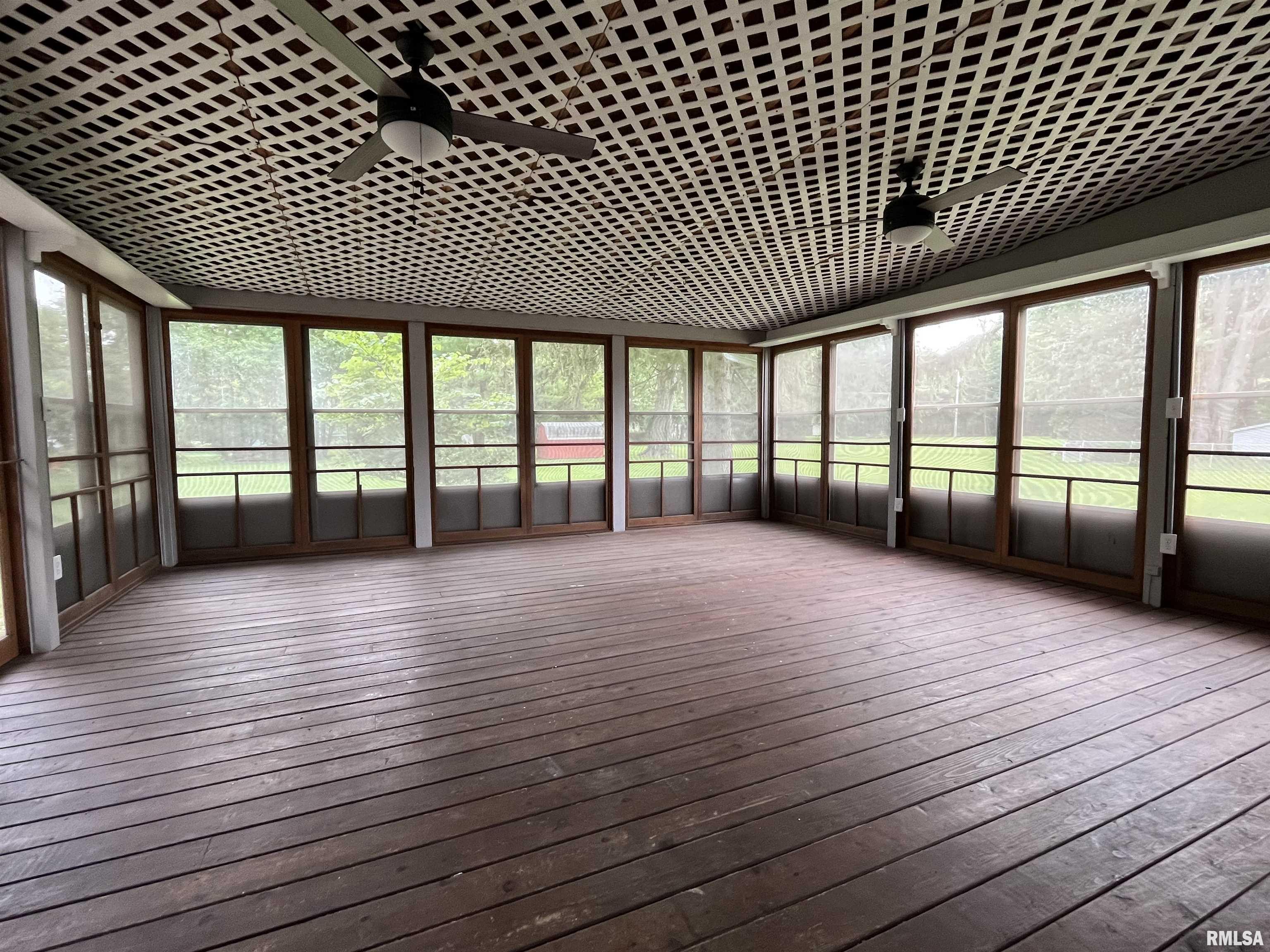 26 Circle Drive Springfield, IL 62703 - Photo 13 of 40