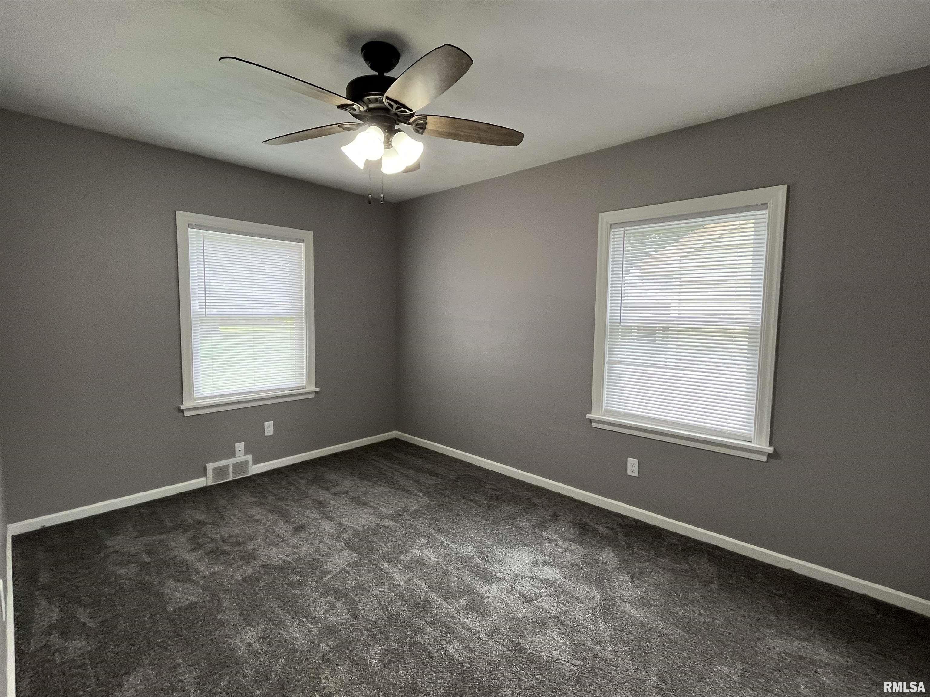 26 Circle Drive Springfield, IL 62703 - Photo 15 of 40