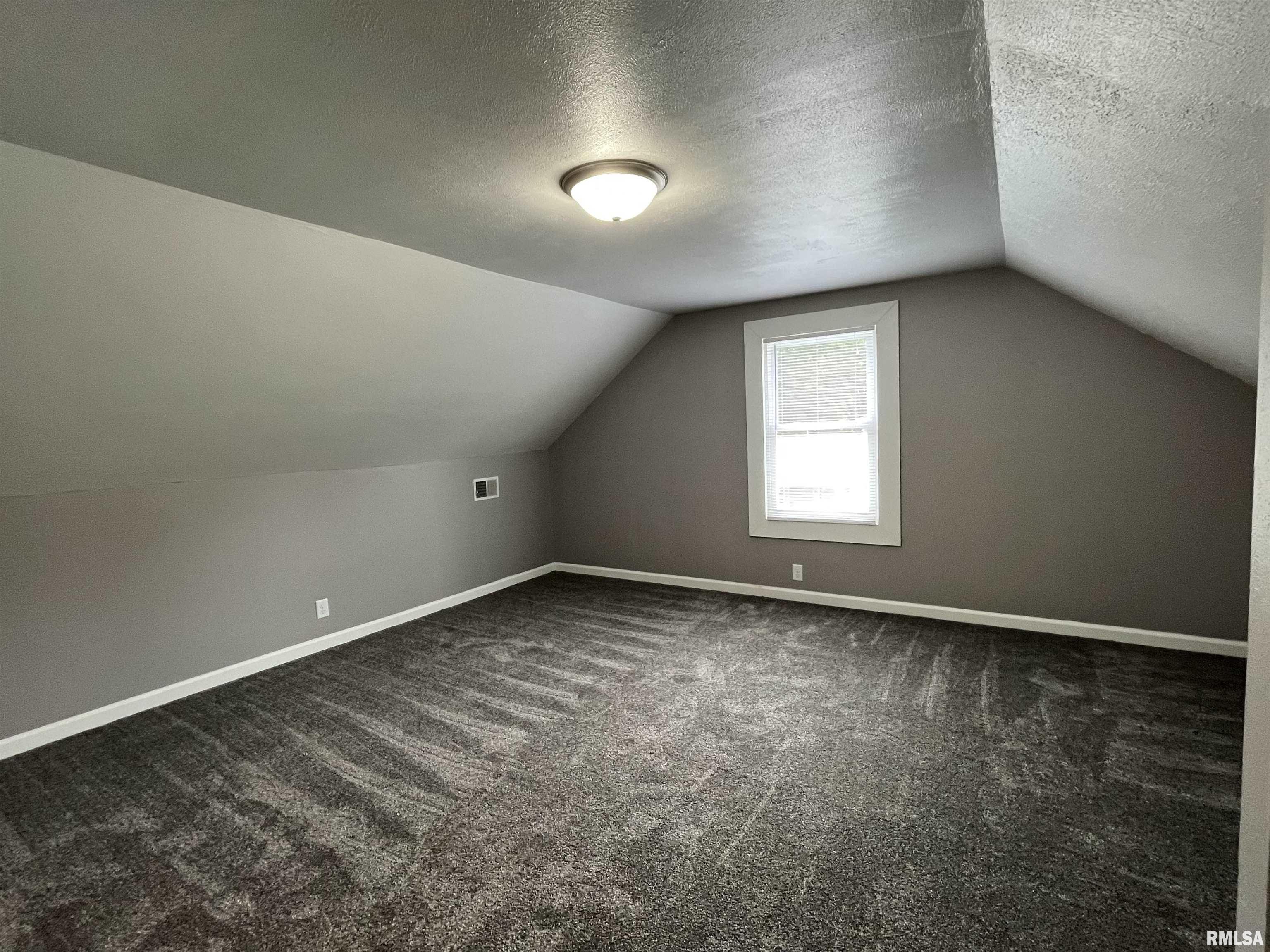 26 Circle Drive Springfield, IL 62703 - Photo 18 of 40