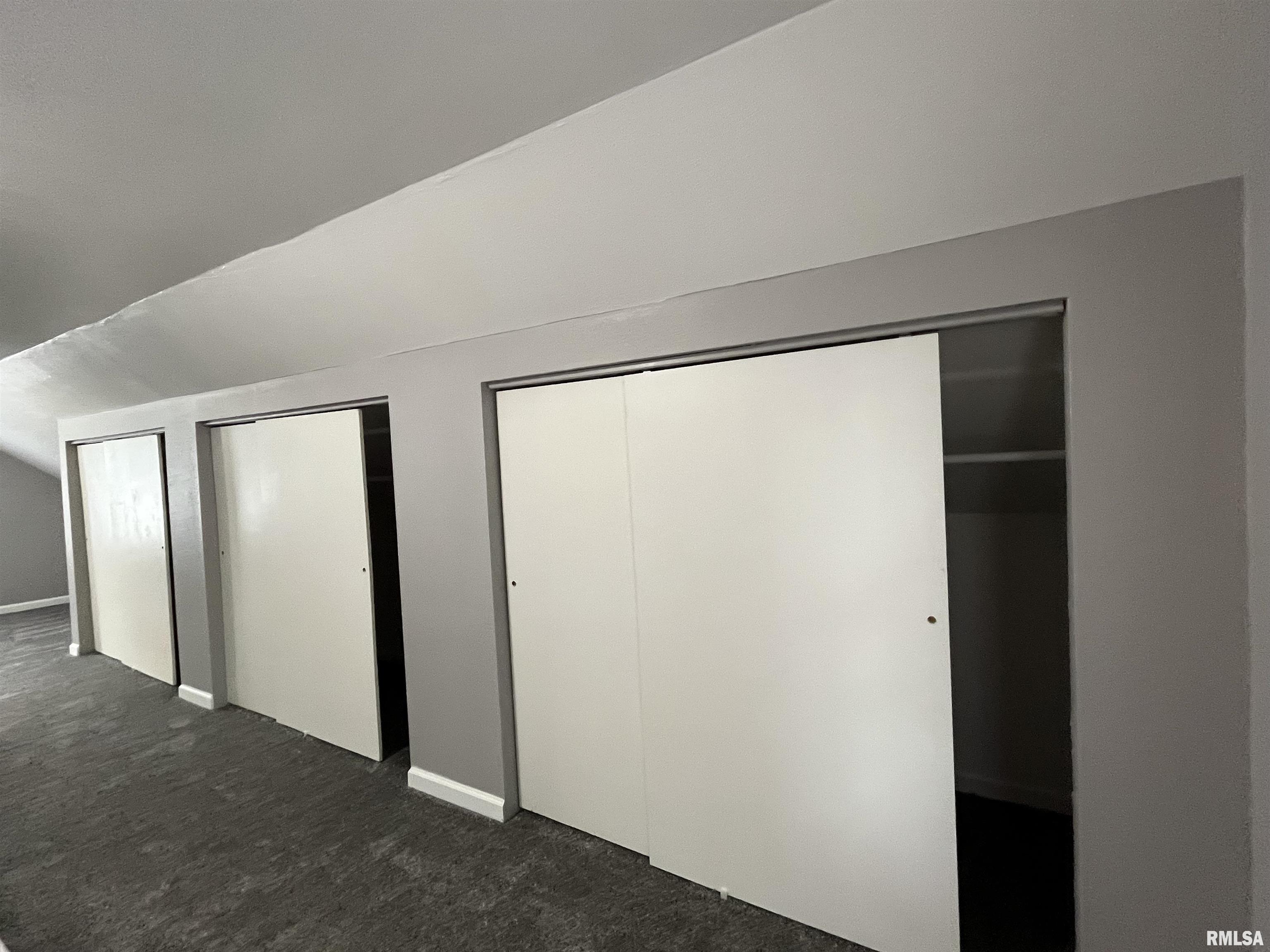 26 Circle Drive Springfield, IL 62703 - Photo 19 of 40