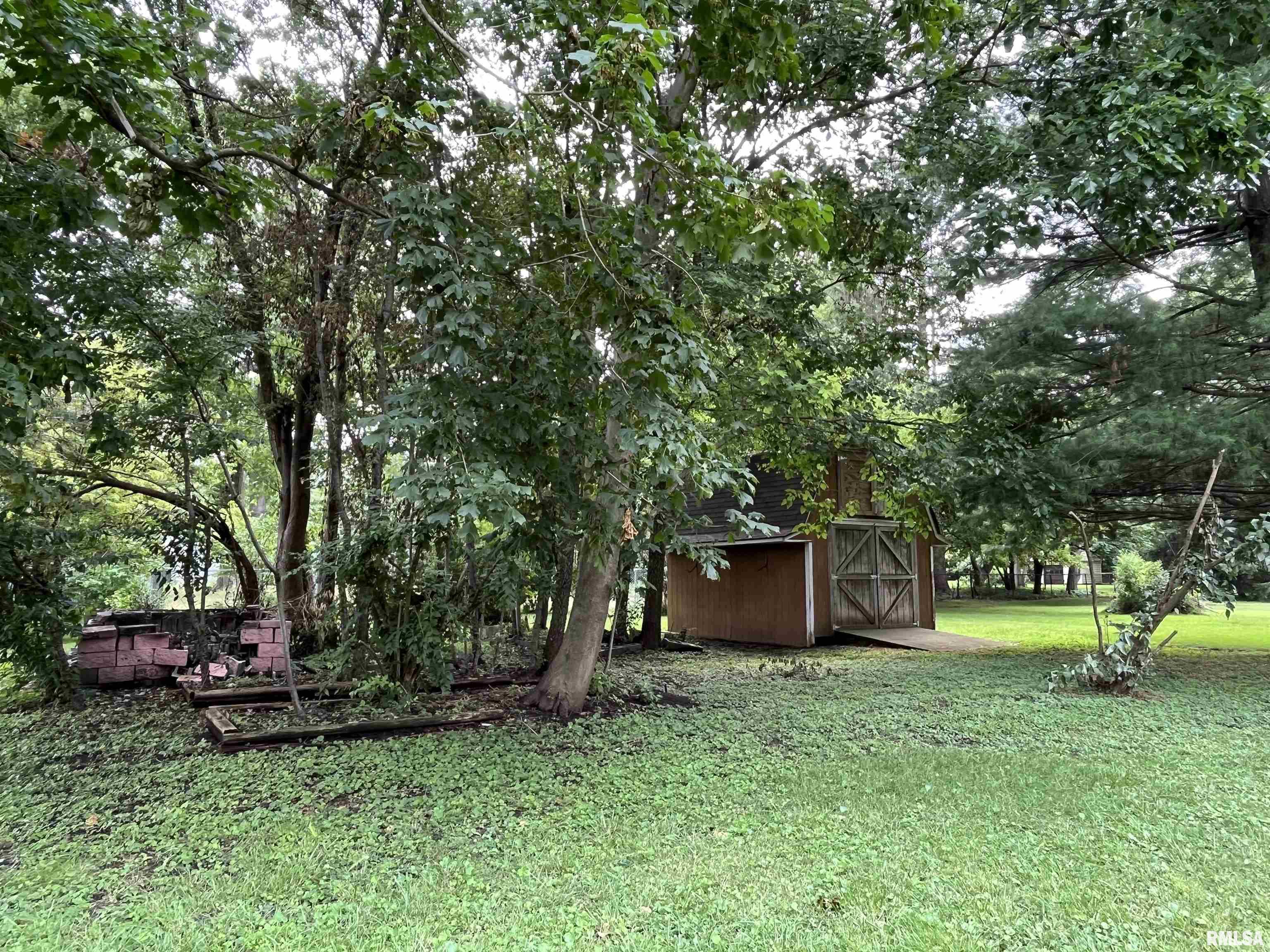 26 Circle Drive Springfield, IL 62703 - Photo 37 of 40