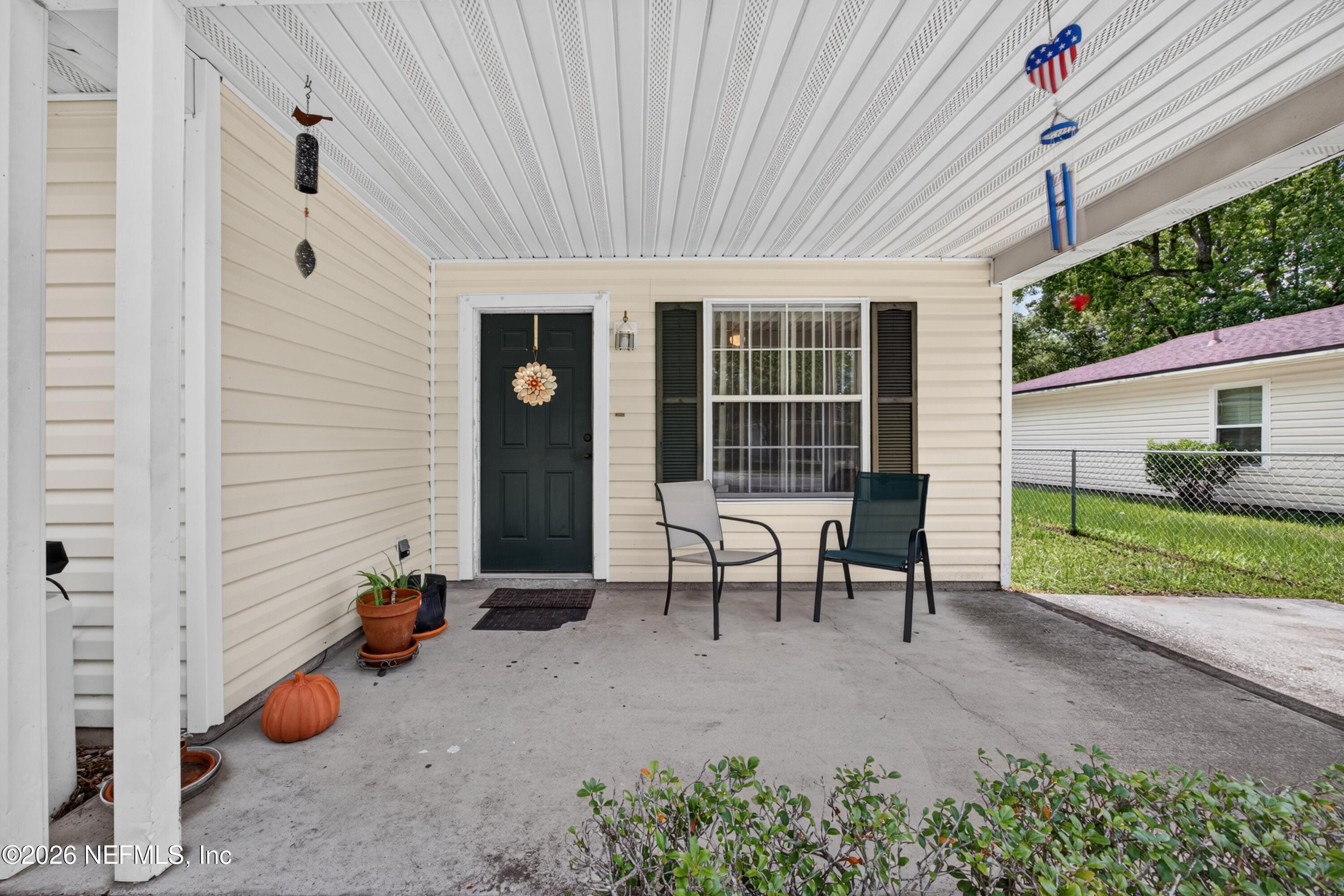 5375 Dodge Road Jacksonville, FL 32209 - Photo 4 of 27 5375 Dodge Rd-16