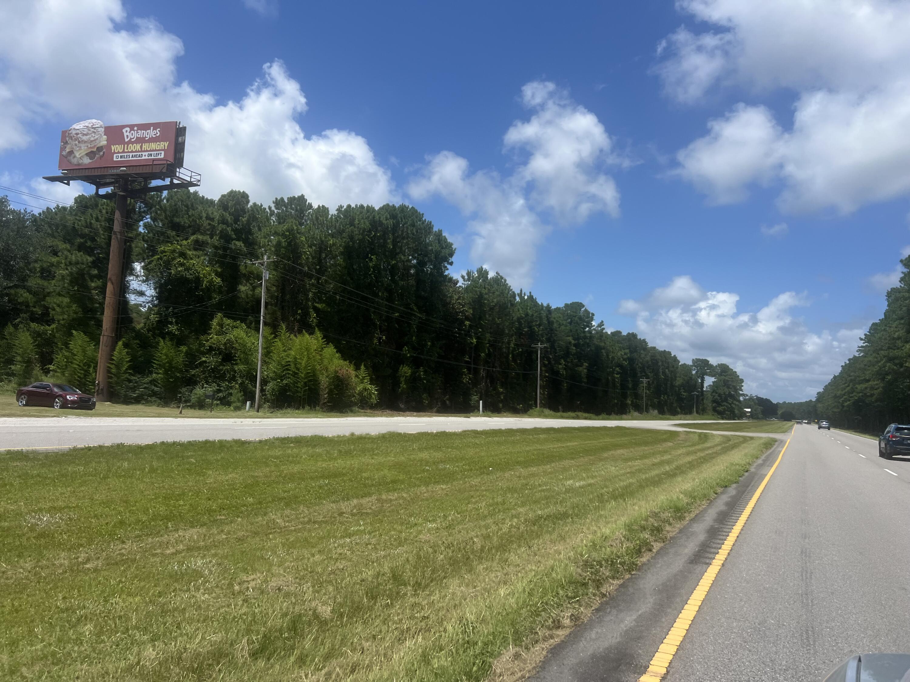 11473 South Fraser Street Georgetown, SC 29440 - Photo 2 of 14 IMG_1667