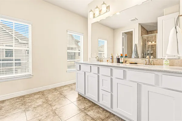 $2,250 | 1757 Sierra Crest Drive, Houston, TX 77080