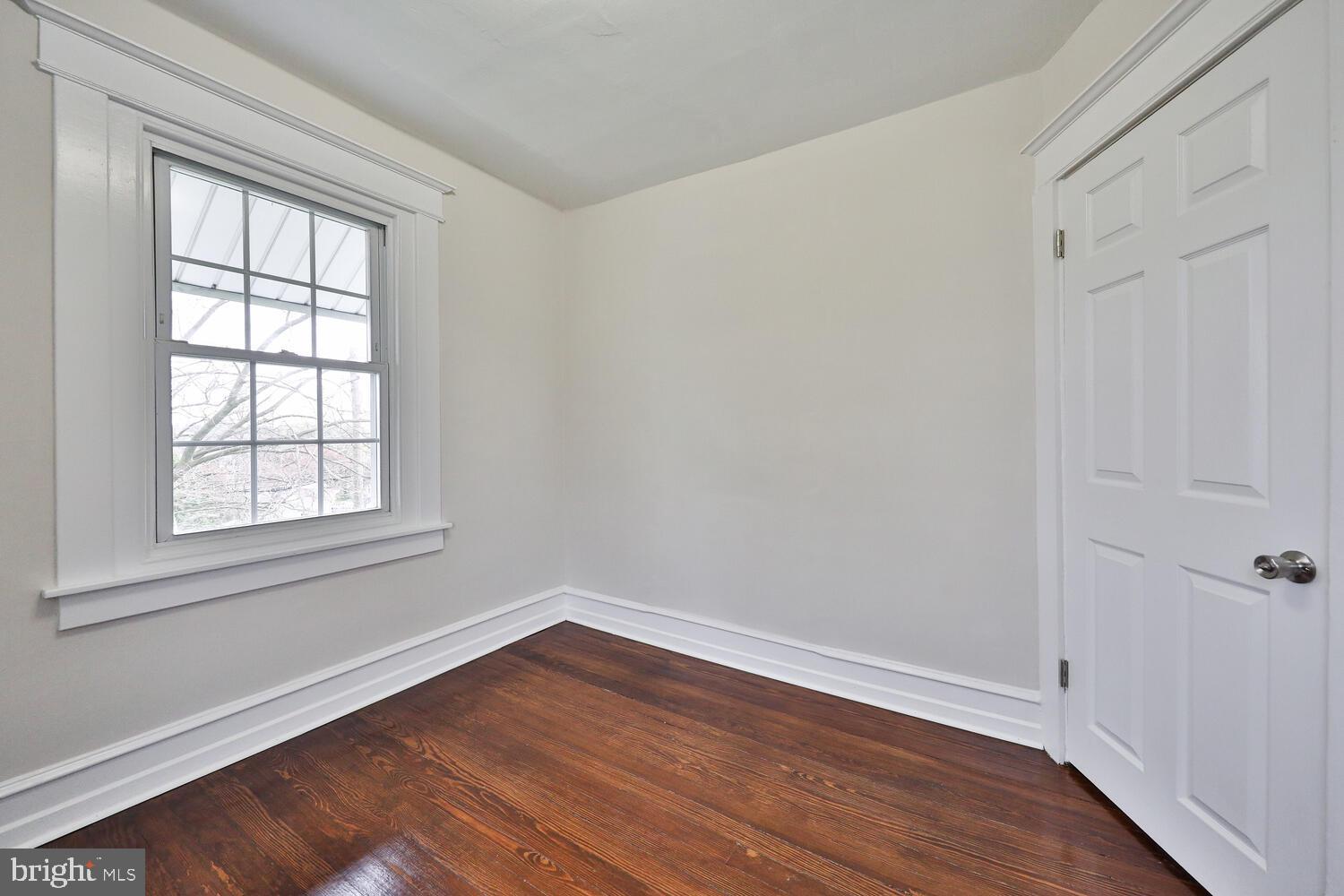 154 Allison Road Willow Grove, PA 19090 - Photo 22 of 30 Gallery Image 22