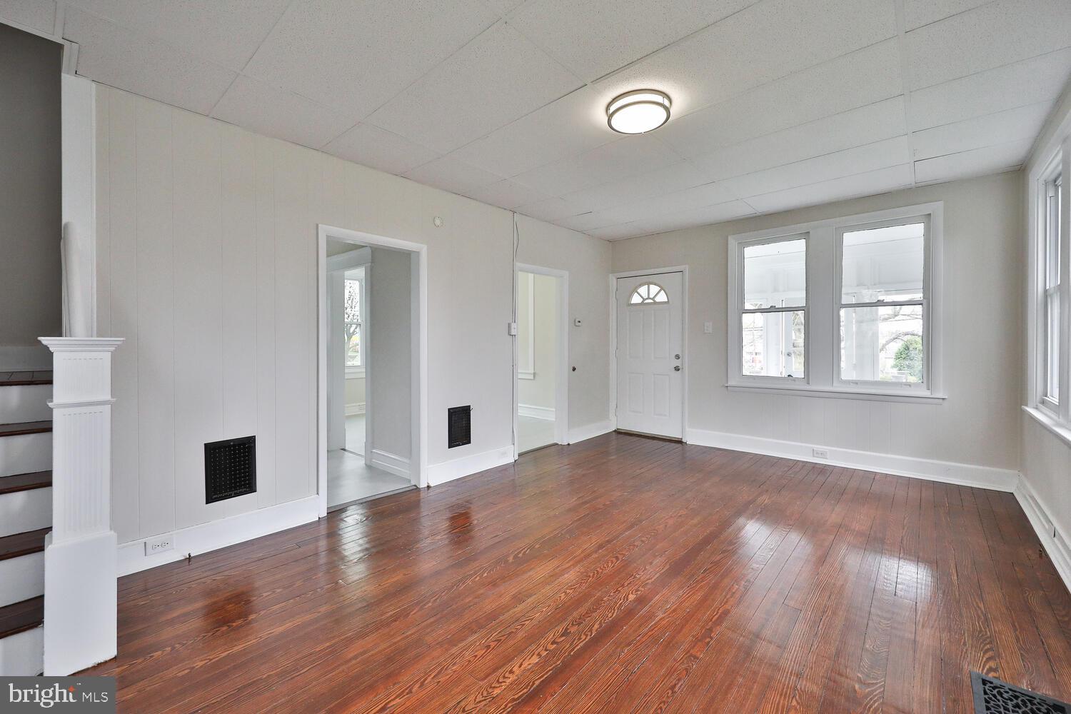 154 Allison Road Willow Grove, PA 19090 - Photo 5 of 30 Gallery Image 5