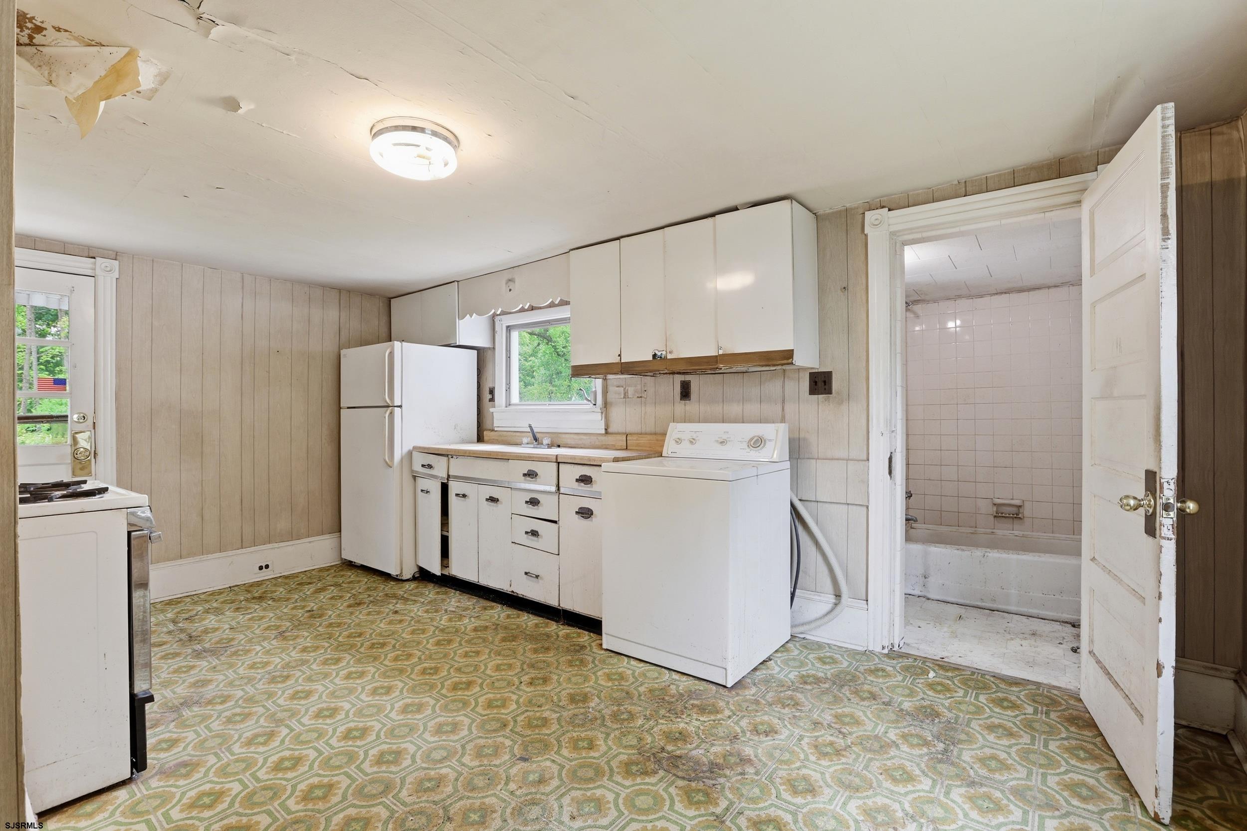 523 Hay Road Hammonton, NJ 08037 - Photo 10 of 32