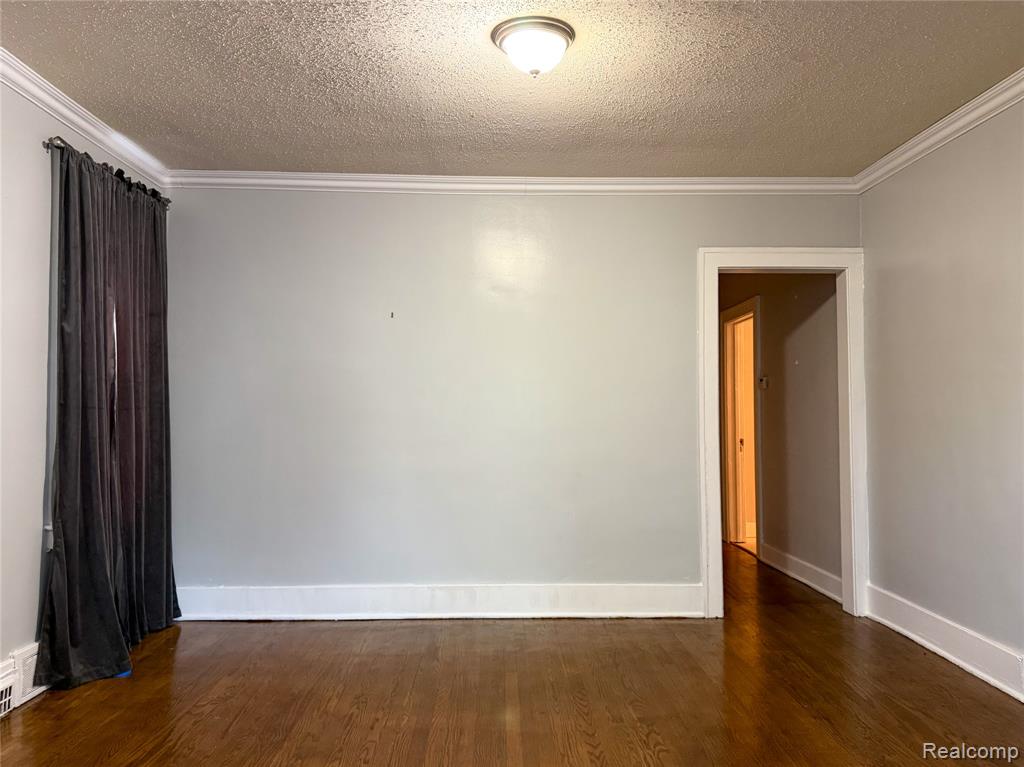 2710 Clements Street Detroit, MI 48238 - Photo 11 of 14