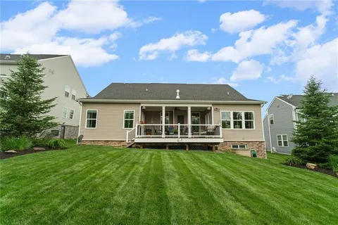 $795,000 | 4007 Weatherburn Drive, Valencia, PA 16059