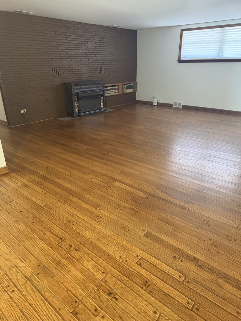 1438 Olive Road Homewood, IL 60430 - Photo 11 of 28 Gallery Image 11