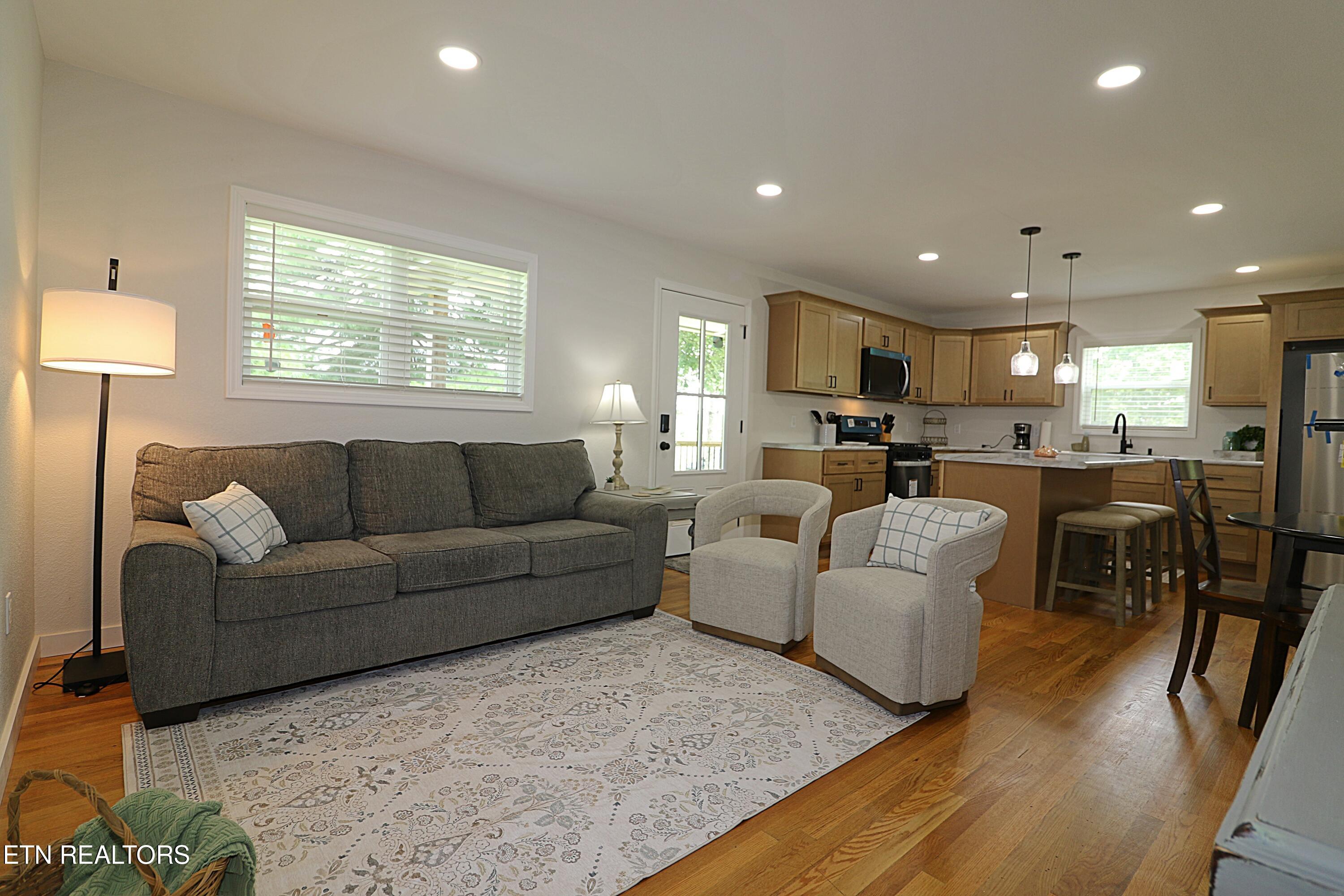 1051 Williams Creek Road Oneida, TN 37841 - Photo 11 of 57 094A1373