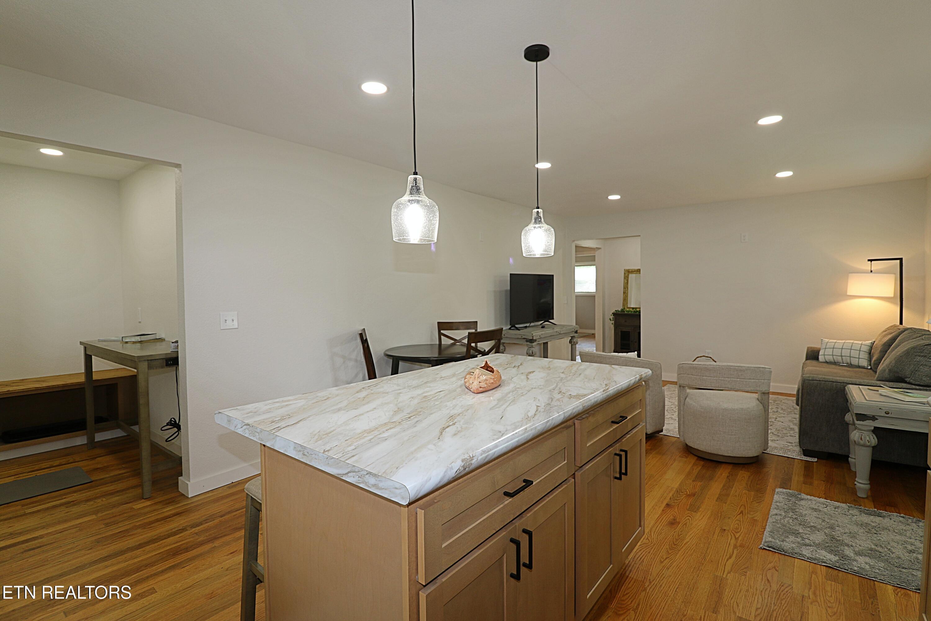 1051 Williams Creek Road Oneida, TN 37841 - Photo 17 of 57 094A1368