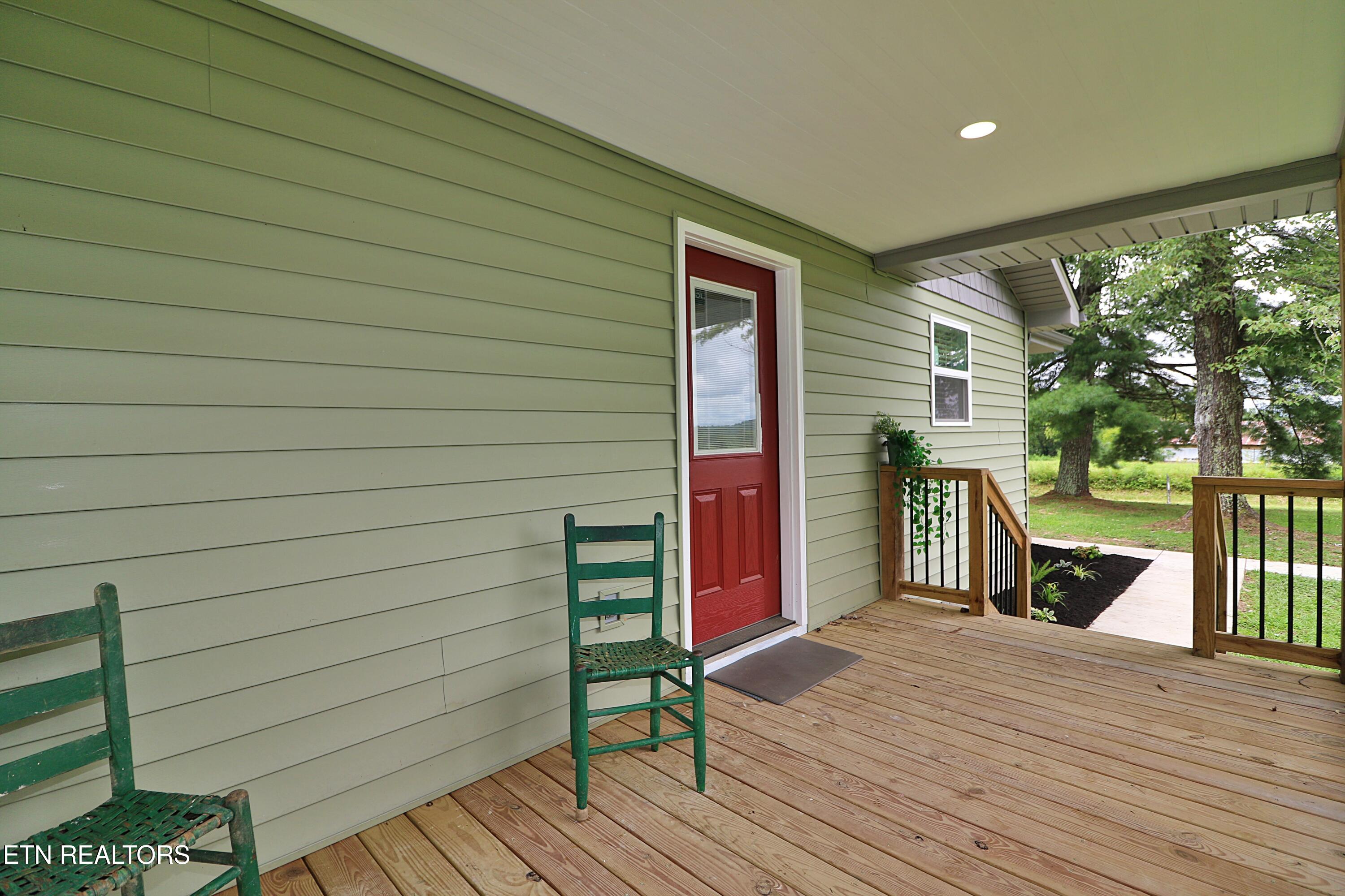 1051 Williams Creek Road Oneida, TN 37841 - Photo 19 of 57 094A1351