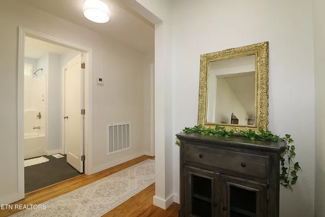 $324,000 | 1051 Williams Creek Road, Oneida, TN 37841