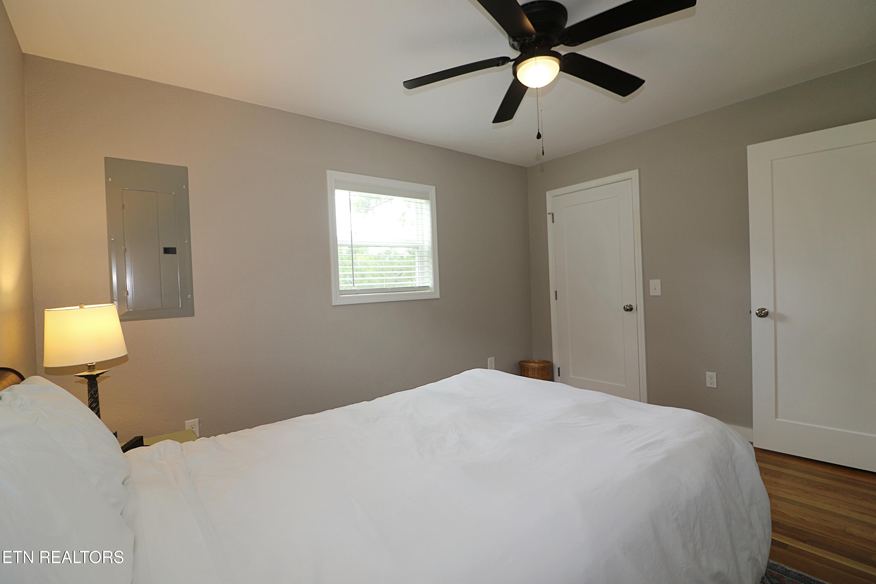 1051 Williams Creek Road Oneida, TN 37841 - Photo 30 of 57 094A1383