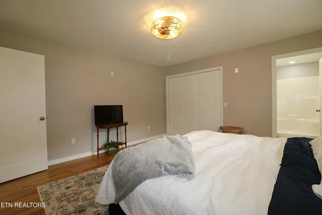 $324,000 | 1051 Williams Creek Road, Oneida, TN 37841